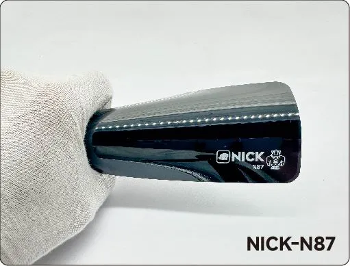 PPF noir brillant élégant